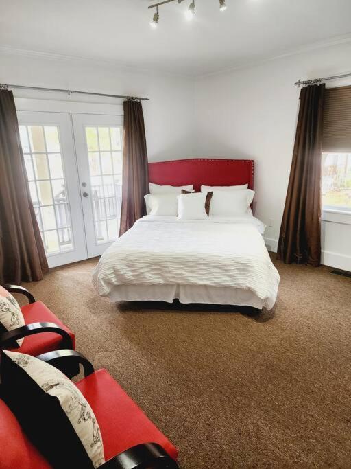 Charming And Comfortable! Medford Ngoại thất bức ảnh